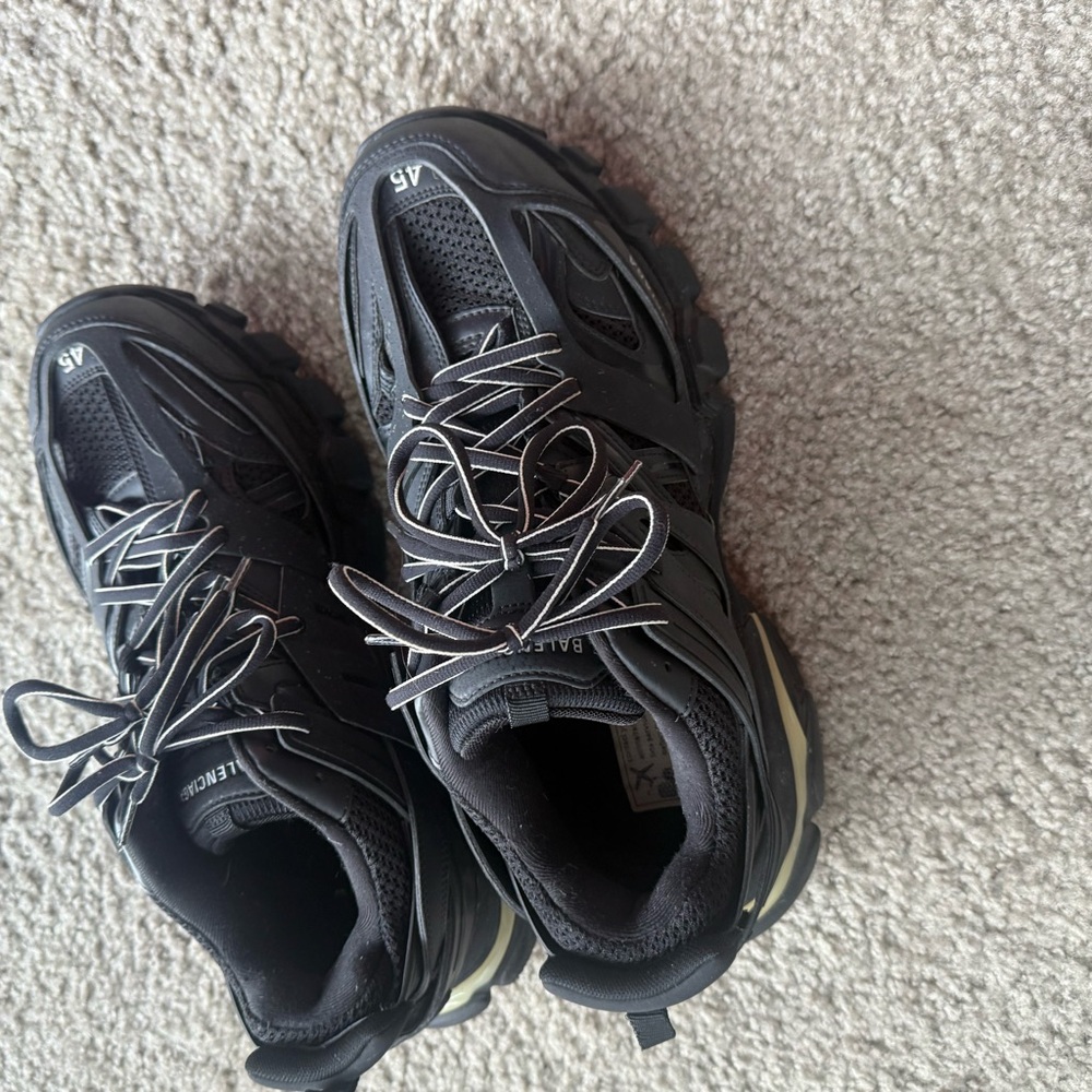 Balenciaga Black Athletic Shoes - Picture 9 of 11